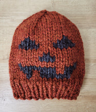 Load image into Gallery viewer, Jack-O-Lantern Beanie