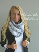 Load image into Gallery viewer, The Oscar Cowl Crochet Pattern - PDF Download