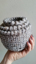 Load image into Gallery viewer, Nesting Baskets Crochet Pattern - PDF Download