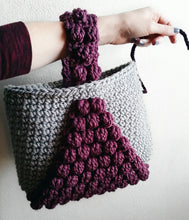 Load image into Gallery viewer, Bobble Tote Crochet Pattern - PDF Download