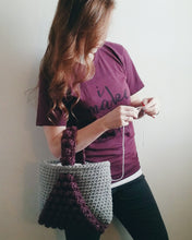 Load image into Gallery viewer, Bobble Tote Crochet Pattern - PDF Download