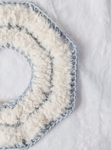 Load image into Gallery viewer, Faux Fur Tree Skirt Crochet Pattern PDF
